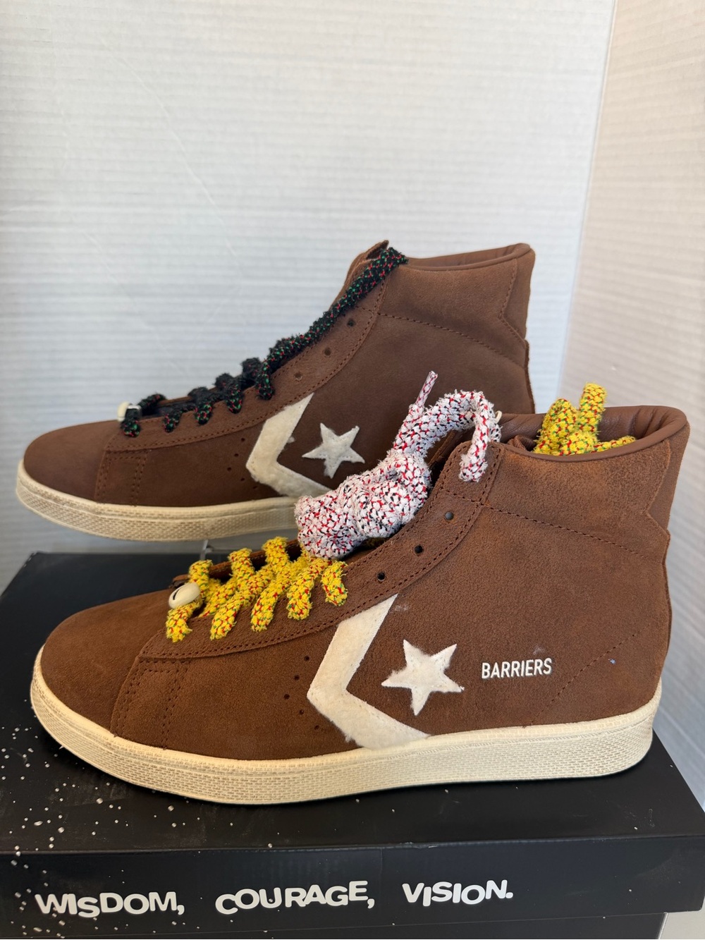 Converse X Barriers Pro Leather High Top Size 9 - NIB - Picture 4 of 8